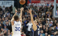 Dự đoán NBA 2017-18, Mavericks (17-37) vs Warriors (41-13): Warriors bắt đầu giống Cavaliers ?