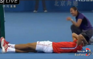 Video những tình huống hài không thể đỡ của Djokovic