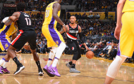 Damian Lillard lên đồng, nhấn chìm Los Angeles Lakers