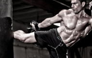 Dân võ thuật khi tập cơ bắp cần lưu ý điều gì ?
