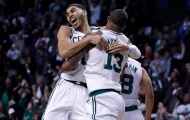 Oklahoma 99-100 Boston: Carmelo Anthony vứt chiến thắng bằng 2 pha ném phạt hỏng