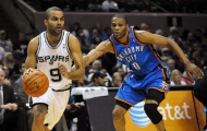 San Antonio gồng mình đón Sấm, 'đàn hươu' khó sống ở Golden State