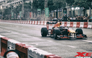 Mãn nhãn phấn khích trước màn trình diễn ấn tượng của tay đua F1 David Coulthard tại Sài Gòn