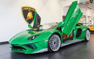 Lamborghini Aventador SV phiên bản đặc biệt lấy cảm hứng từ huyền thoại Miura SV