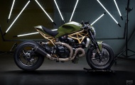 Cận cảnh siêu phẩm Ducati Monster 1200 R phủ vàng ấn tượng