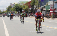 Chặng 7 giải xe đạp đồng bằng sông Cửu Long: Nỗ lực tách tốp để về đích đến thành công