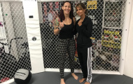 “Miêu nữ” Halle Berry thọ giáo 'người máy' MMA