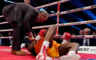 'Siêu nhân' nhập viện khẩn cấp sau khi bị hạ knock-out 
