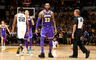 LeBron James bùng nổ hiệp cuối, Lakers thắng ngược dòng trước Spurs