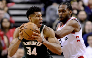 Antetokounmpo đại chiến Kawhi Leonard, Bucks hạ gục Raptors với một kết thúc nghẹt thở