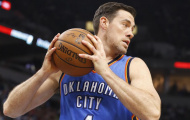 Nick Collison trở thành cầu thủ đầu tiên được treo áo ở OKC