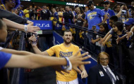 Công thần Andrew Bogut nóng lòng được trở lại ORACLE Arena