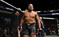 Daniel Cormier đấu Brock Lesnar vào tháng 8