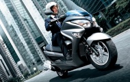 Suzuki triệu hồi mẫu xe tay ga Burgman 200 do lỗi hộp số CVT