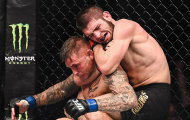 Khabib giành đai UFC hạng nhẹ ngay trận tái xuất