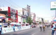 Chặng 2 giải xe đạp nữ quốc tế Bình Dương: Nguyễn Thị Thật bảo vệ được áo vàng