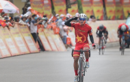 Chặng 13 giải xe đạp Cúp truyền hình TPHCM 2021: Các tay đua mặc áo lính lên tiếng