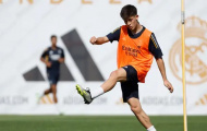 Thần đồng Real mang cú hích đấu El Clasico