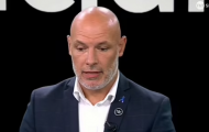 Howard Webb: 'Trọng tài đã đúng khi không dừng trận đấu'