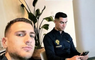 Diogo Dalot trêu ghẹo Ronaldo ở đội tuyển