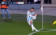 Quyết định táo bạo, Messi làm rung chuyển khung thành