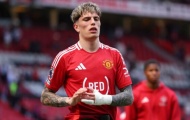 Chelsea đứng giữa hai lựa chọn khi Garnacho bứt phá, Sancho lung lay