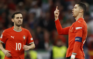 Cristiano Ronaldo tỏa sáng rực rỡ đưa Bồ Đào Nha vô địch Nations League
