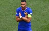 Mbappe cán mốc 50 bàn cho tuyển Pháp nhanh hơn Messi và Ronaldo