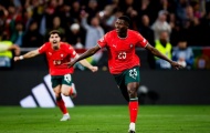 Nuno Mendes khóa chặt Salah, Saka và Yamal có phải hậu vệ trái số 1 thế giới?