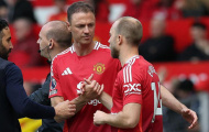 Manchester United chia tay Eriksen, Lindelof và Evans đầy cảm xúc