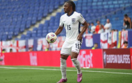 Paul Scholes kêu gọi MU chiêu mộ Eze sau màn trình diễn nổi bật trước Senegal