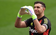 Emiliano Martinez chờ đợi Man Utd giữa bối cảnh tương lai bất định
