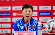HLV Hoàng Anh Tuấn bất ngờ chỉ trích chiến thuật của ông Kim Sang Sik