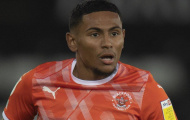 Demetri Mitchell đáp trả gay gắt vì sang Hibernian gây tranh cãi