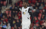 Arsenal tiến gần chiêu mộ trung vệ trẻ Cristhian Mosquera