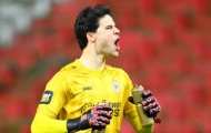 Manchester United bất ngờ nhắm thủ môn Senne Lammens