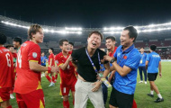 Sự cố vui nhộn trong khoảnh khắc vô địch U23 Đông Nam Á của HLV Kim