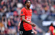 Jeremy Jacquet được Arsenal nhắm làm phương án tăng mạnh hàng thủ