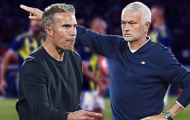 Mourinho dạy Van Persie bài học khốc liệt tại Champions League