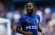 Chelsea gặp khó khăn trong việc thanh lý Raheem Sterling