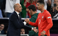 Martinez ca ngợi Ronaldo vẫn khao khát đứng đầu ở tuổi 40