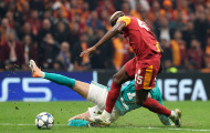 Osimhen tỏa sáng, Galatasaray khuất phục Liverpool
