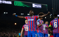Ismaila Sarr lập cú đúp, Crystal Palace đánh bại AZ Alkmaar