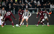 Juventus bị Torino cầm hòa, Spalletti lập cột mốc không vui