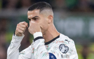 Cristiano Ronaldo đối mặt nguy cơ treo giò nghiêm trọng sau thất bại trước Ireland