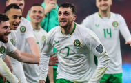 Troy Parrott tỏa sáng với hat-trick, dẫn Ireland ngược dòng Hungary