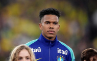 Estevao bị Ancelotti “làm nóng” trên sân tập: Từ lời cảnh cáo đến cú đáp trả khiến cả Brazil bất ngờ