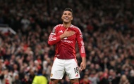 Casemiro bỏ ngỏ tương lai với hình ảnh mới ấn tượng