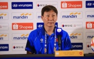 HLV Kim Sang-sik trấn an về chai nước gây tranh cãi ở trận chung kết