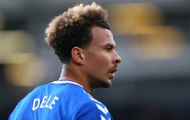 Dele Alli lo ngại sự nghiệp đi vào ngõ cụt sau khi bị Fabregas gạt bỏ